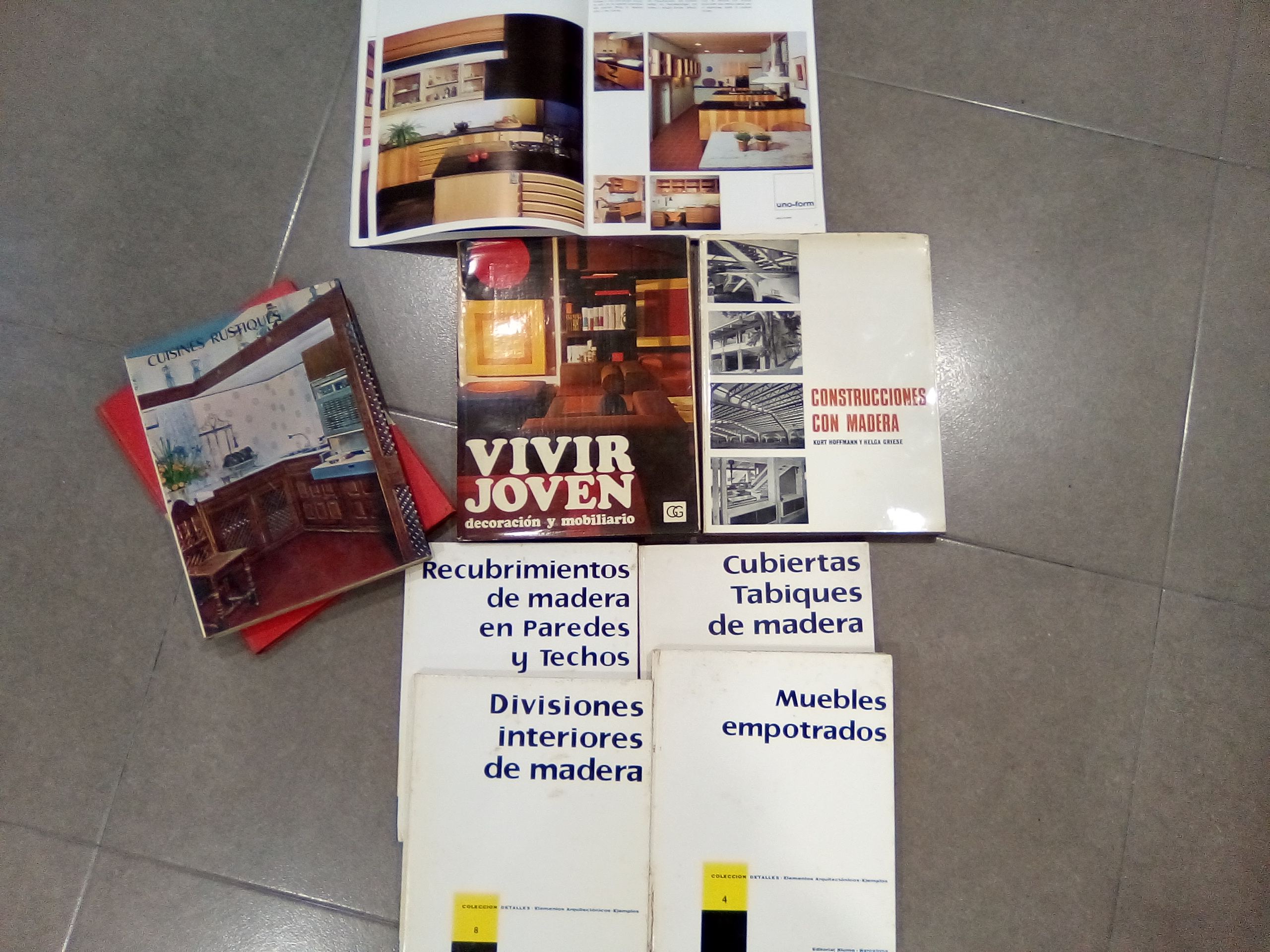 LIBROS DECORACIÓN DE INTERIORES. Reciclagune, Vitoria - Gasteiz